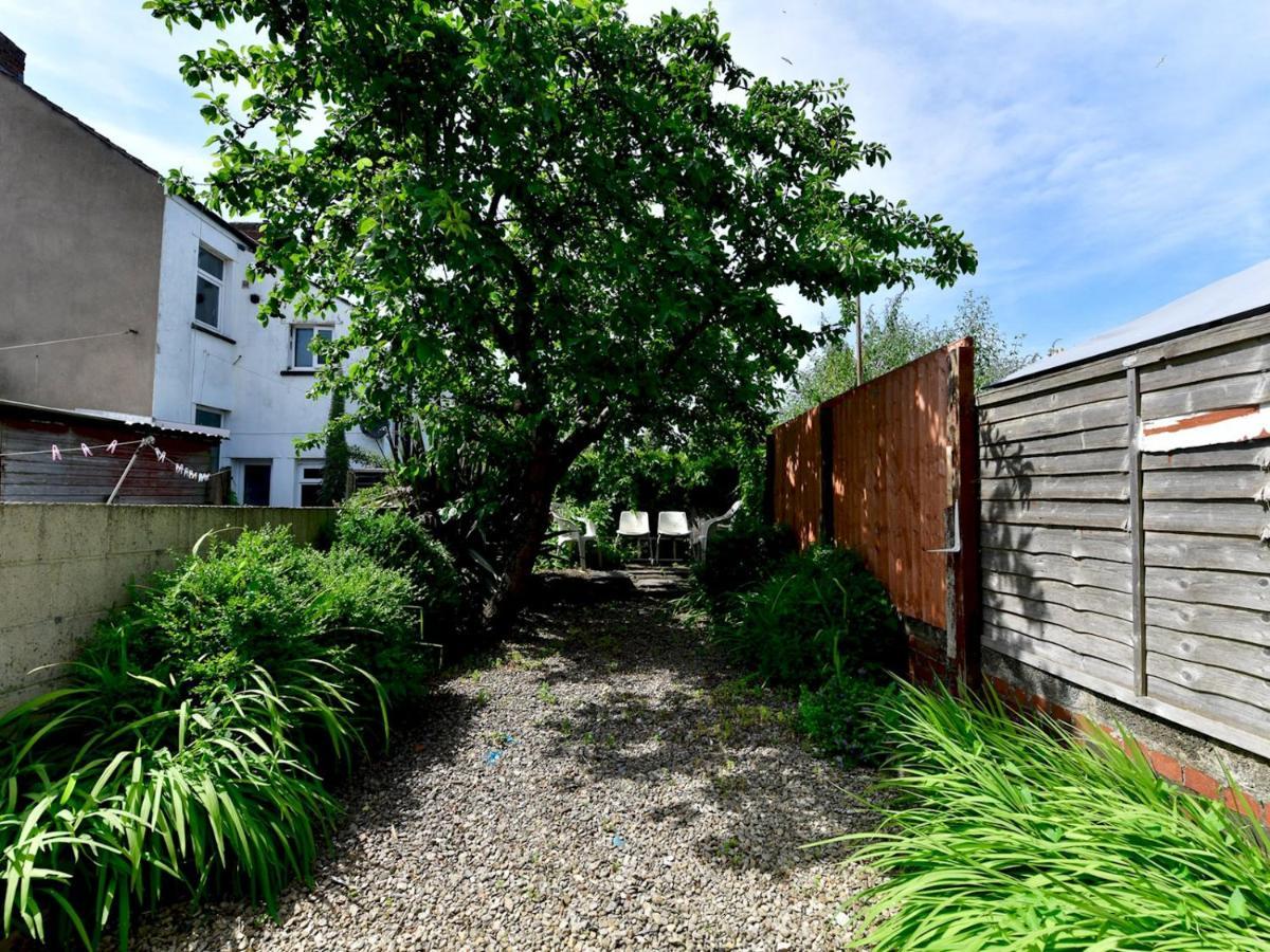 Pass The Keys Perfectly Located 3 Bed Home Close To The City Cardiff Zewnętrze zdjęcie